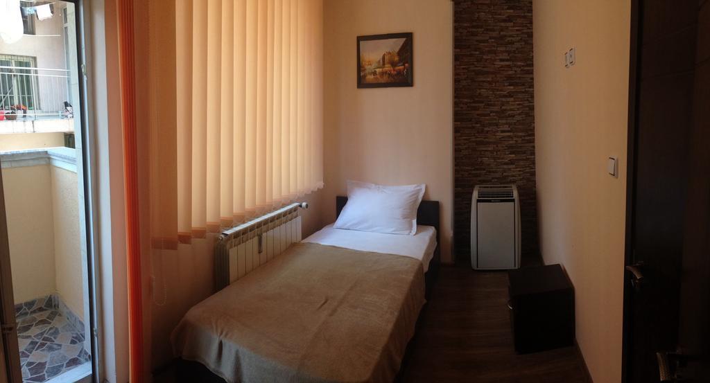 Bon Bon Hotel Sofia Rum bild