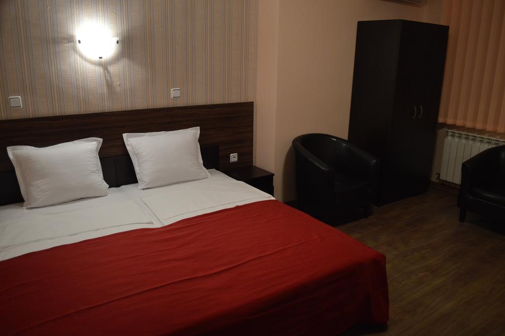 Bon Bon Hotel Sofia Rum bild